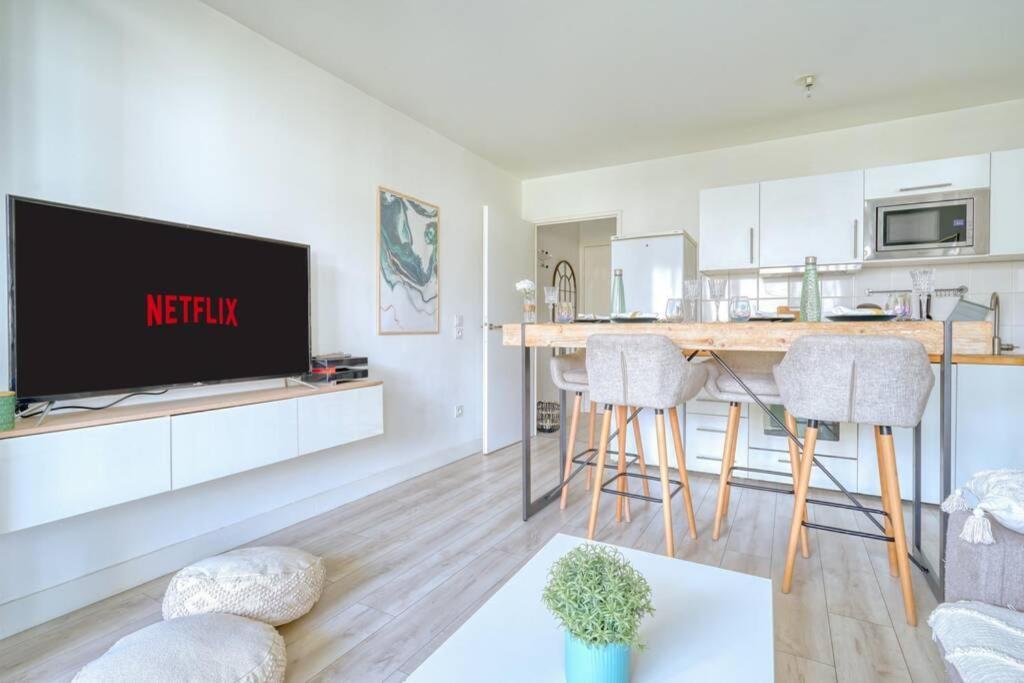 T2 Luxe Proche Paris Terrasse Parking Prive Apartment Vitry-sur-Seine Exterior foto